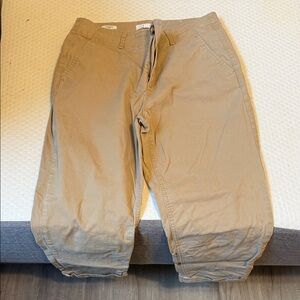 Woman’s Tan Pants